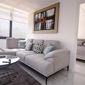 https://suite-bellini-iv-puerto-santa-ana-guayaquil.guayaquilhotels.org