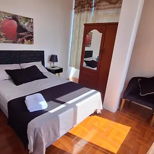 https://galpagos-brunette-suites.puertoayorahotels.com